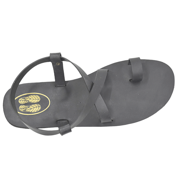 Ormaa Root – “From the Earth, for your every step.”